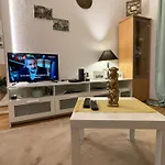 Апартаменты Mirror Chic.